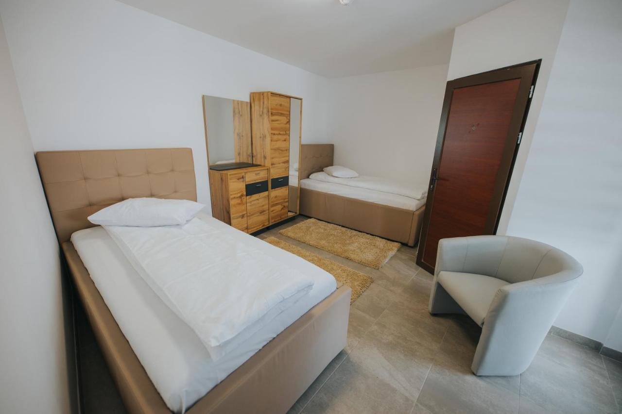 Endlich Zuhause Hotel Sibiu Ngoại thất bức ảnh